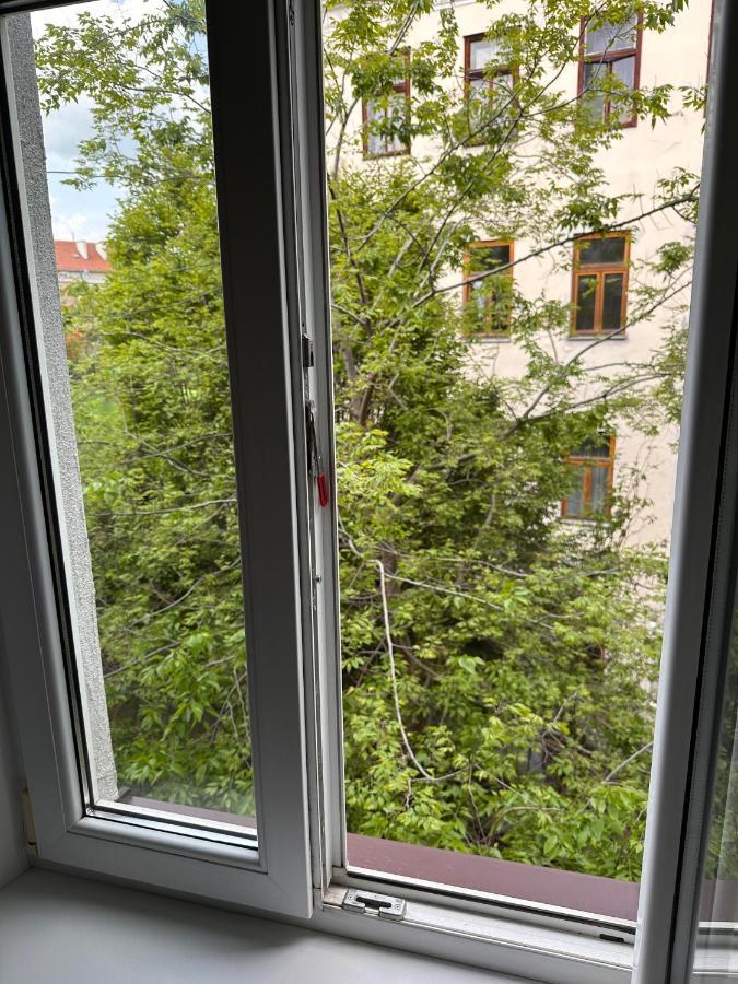 Cozy Apartment Elterleinplatz - Quiet & Close To Center Wien Exterior foto